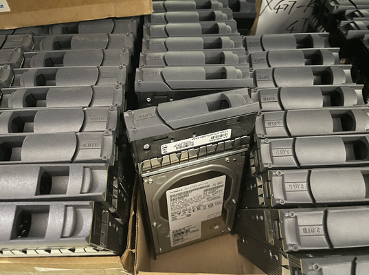 X446A-R6 NetApp FAS 2220 SSD 2,5 SFF FAS2240-2 FAS2240-4 200GB 6G SAS